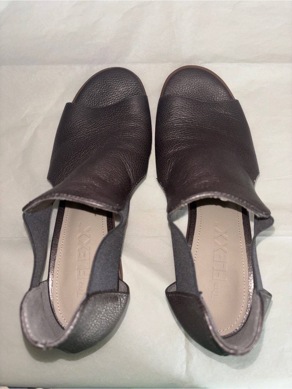 The FLEXX Stacked Heels Bronze 8.5